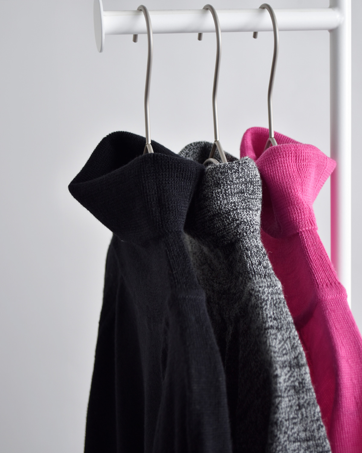 atelier naruse(�A�g���G�i���Z)�E�[�� �^�[�g���l�b�N �j�b�g�Z�[�^�[ kt-57