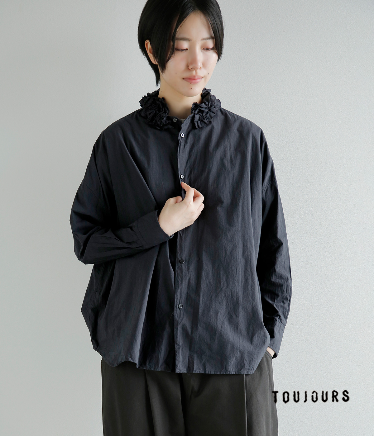 TOUJOURS(�g�D�W���[)�t�@�C�����[���R�b�g�� �l�b�N�t�����V���c Neck Ruffle Shirt mm45ps01