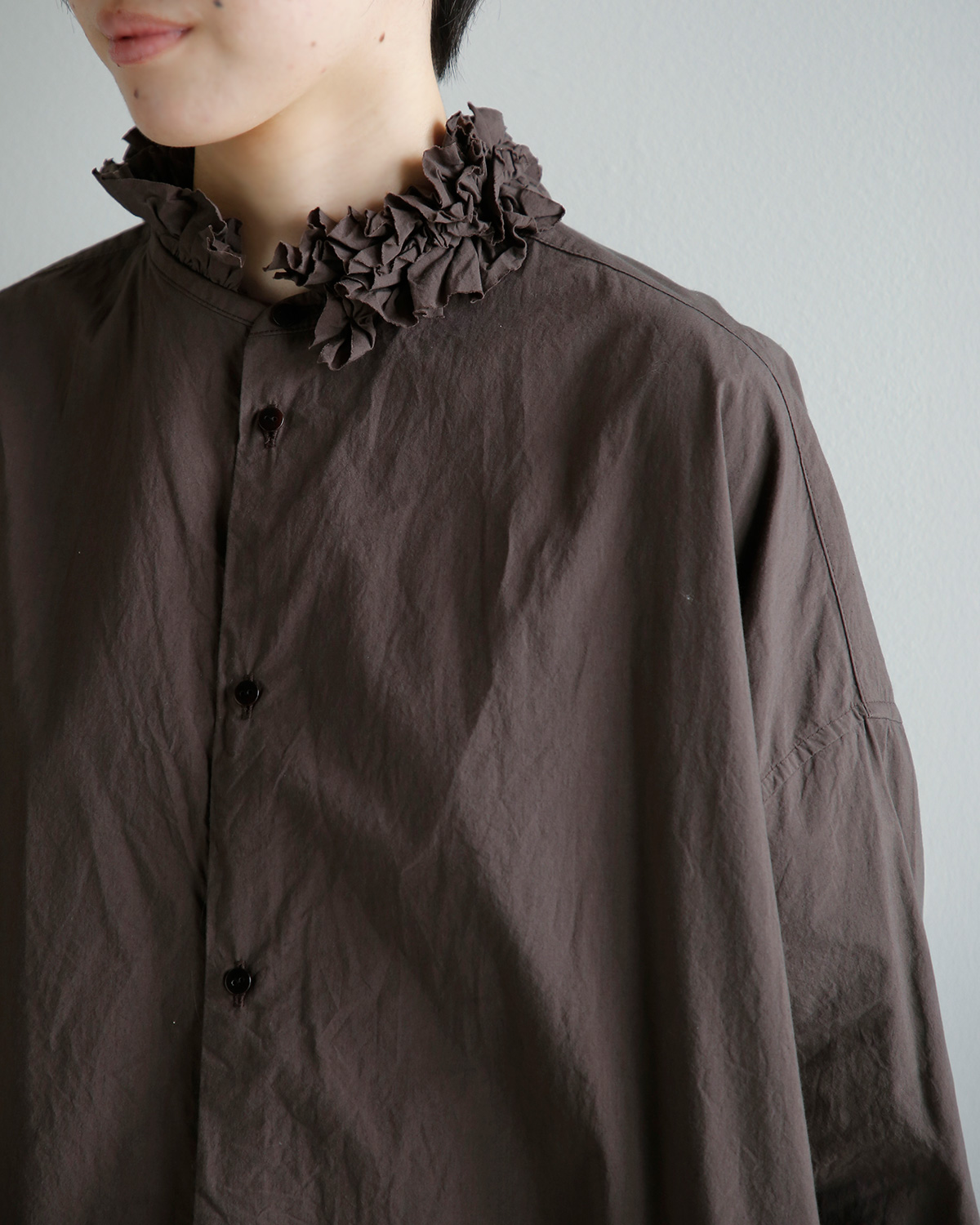 TOUJOURS(�g�D�W���[)�t�@�C�����[���R�b�g�� �l�b�N�t�����V���c Neck Ruffle Shirt mm45ps01