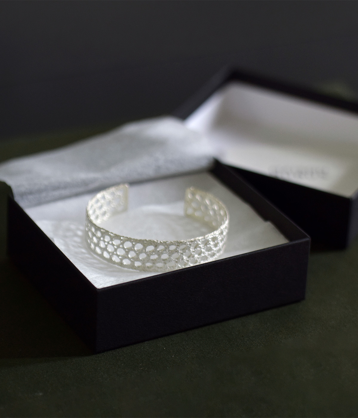MAISON RUBUS.(���]�����[�o�X)���R���N�V���� �V���o�[ ���[�X �o���O�� L �grecollection lace bangle L�h re-002