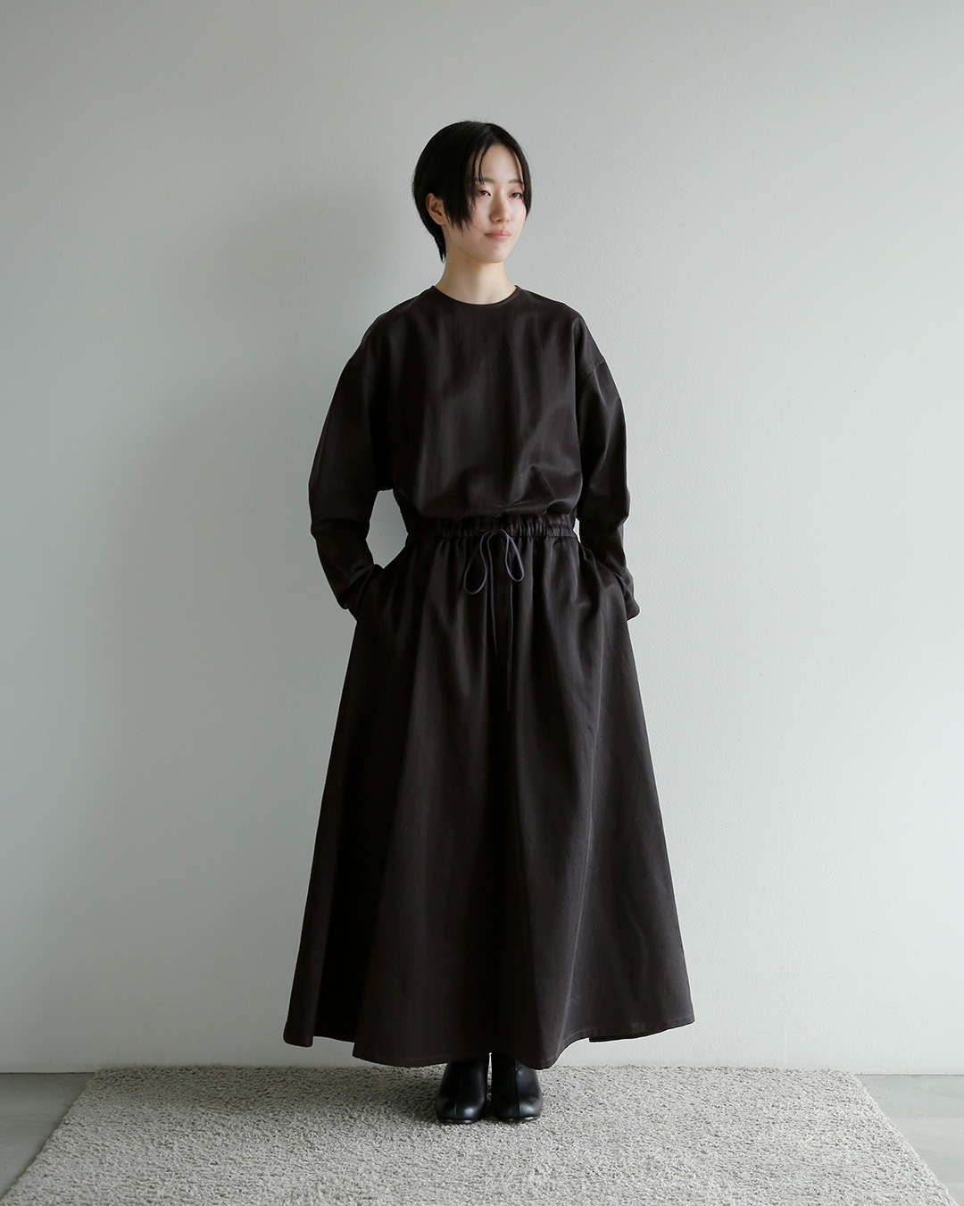 YOKO SAKAMOTO ヨーコサカモト ブラッシュド サテン リラックス ドレス YOKO SAKAMOTO ヨーコサカモト ブラッシュド サテン リラックス ドレス