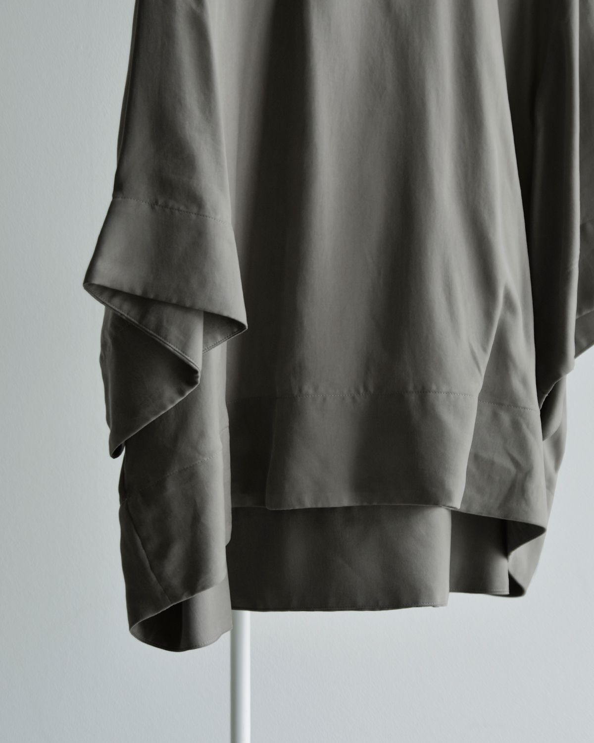 TENNE HANDCRAFTED MODERN(�e���n���h�N���t�e�b�h���_��)�n�[�t�X���[�u �g�b�v�X half sleeve tops 0015