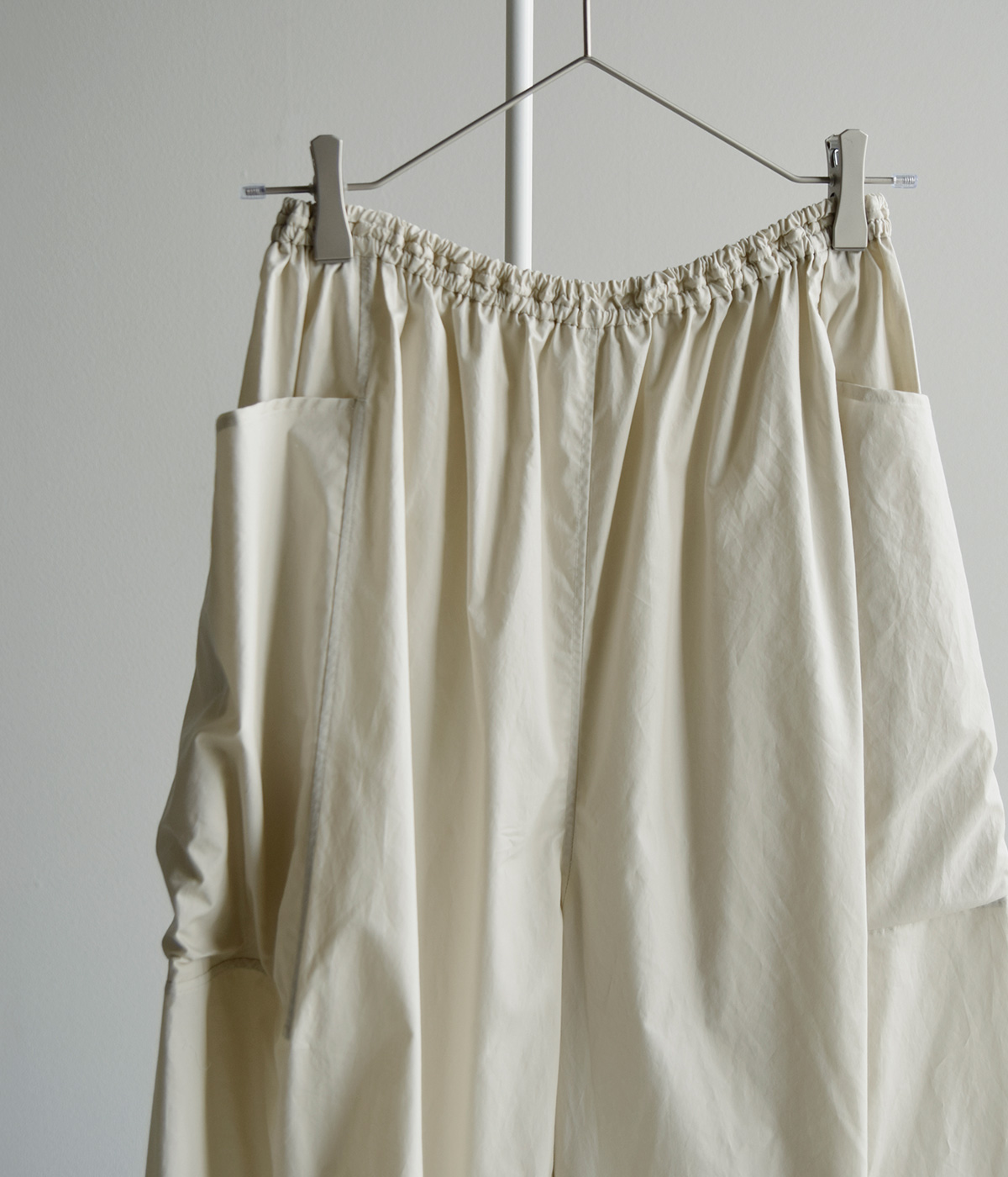 TENNE HANDCRAFTED MODERN(�e���n���h�N���t�e�b�h���_��)�R�b�g�� �r�b�O�|�P�b�g �L�����b�g�p���c 0019