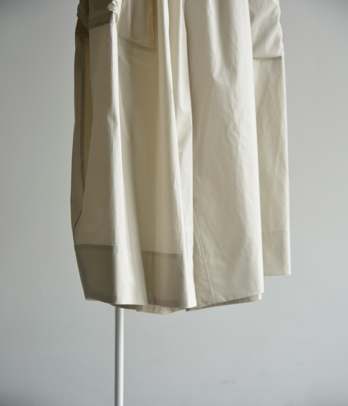 TENNE HANDCRAFTED MODERN(�e���n���h�N���t�e�b�h���_��)�R�b�g�� �r�b�O�|�P�b�g �L�����b�g�p���c 0019