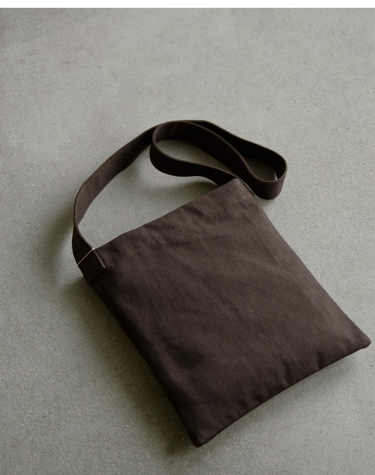 R & D.M.Co-(�I�[���h�}���Y�e�[���[)���C���h�x���[ ���C�j���O �u���E���f�j�� �V�����_�[ �o�b�O B.D SHOULDER BAG / WILD BERRY LINING 7872