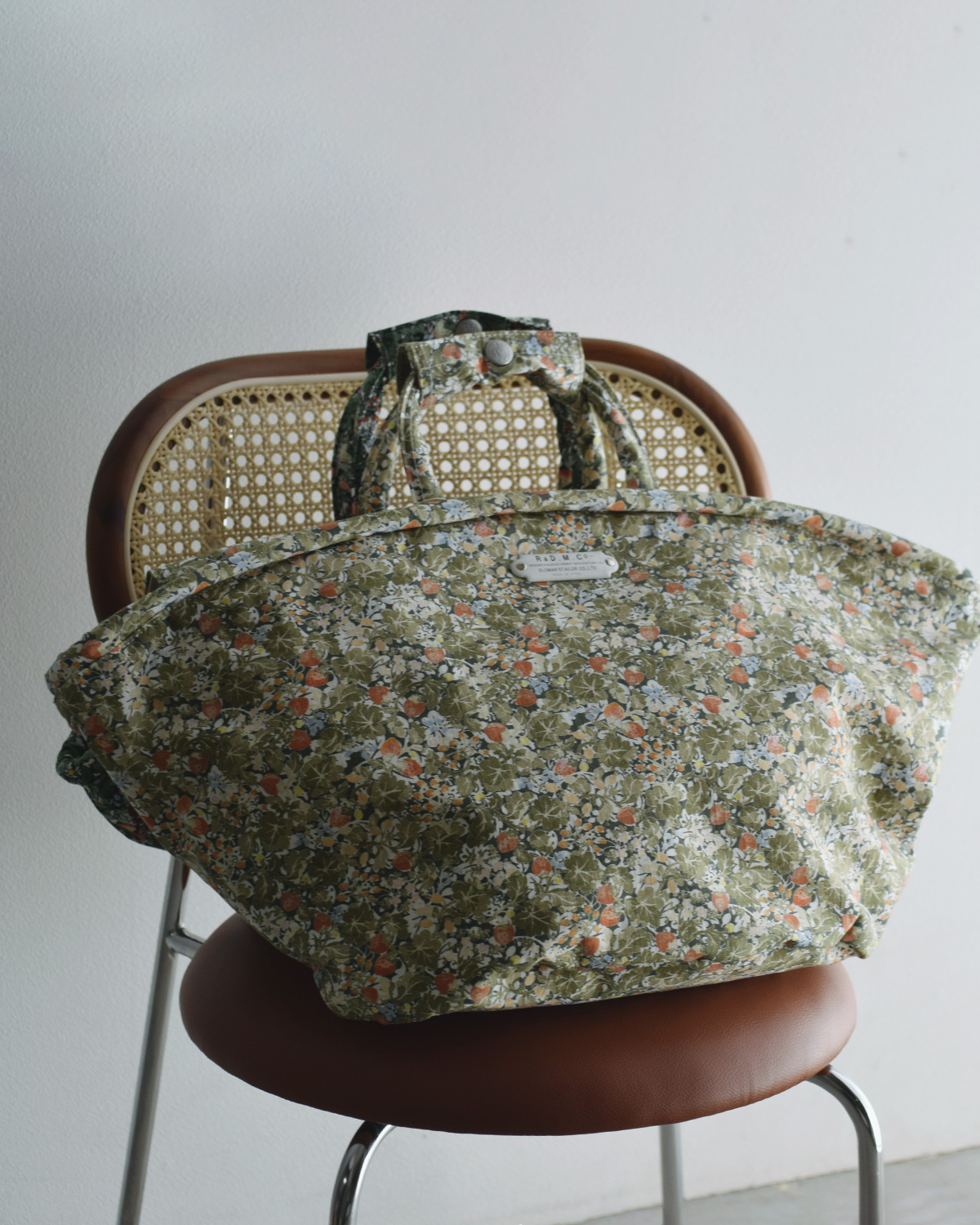 R & D.M.Co-(�I�[���h�}���Y�e�[���[)���C���h�x���[ �t�B�[���h ���b�v�X�g�b�v �t�@�X�i�[�t�� �}���V�F �o�b�O L W.B.F RIPSTOP MARCHE BAG L 7894