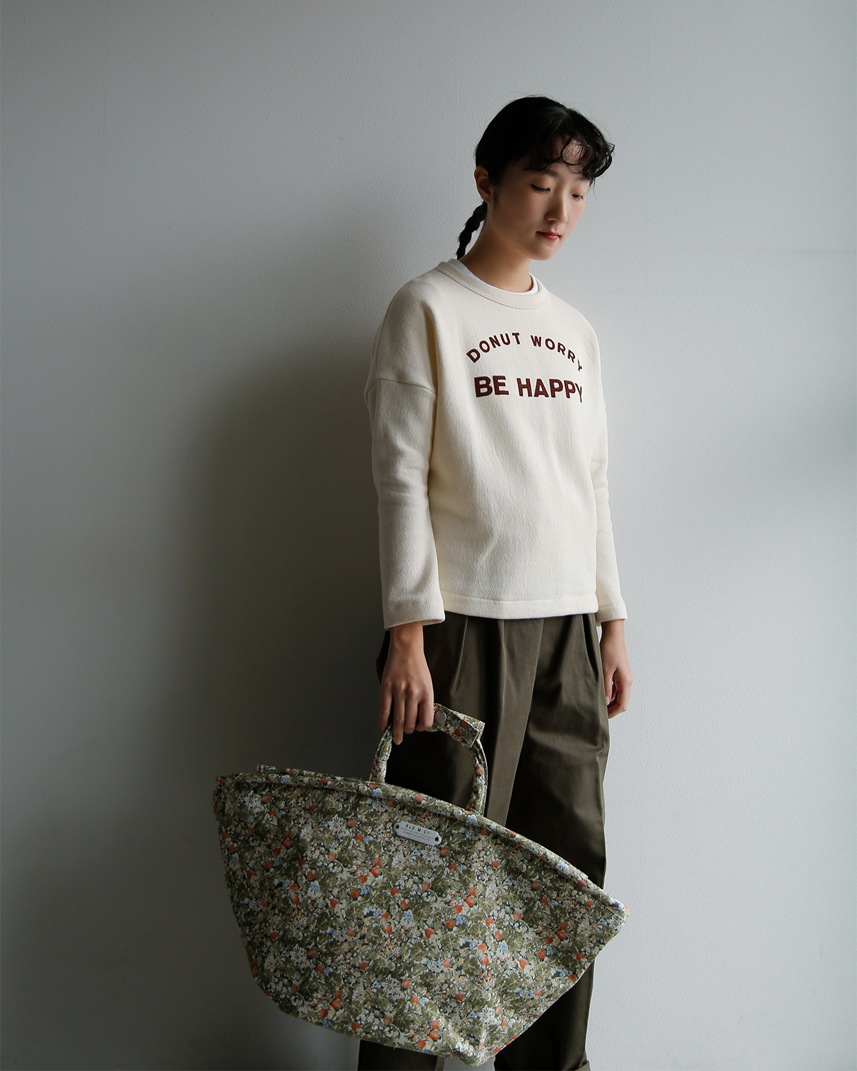 R & D.M.Co-(�I�[���h�}���Y�e�[���[)���C���h�x���[ �t�B�[���h ���b�v�X�g�b�v �t�@�X�i�[�t�� �}���V�F �o�b�O L W.B.F RIPSTOP MARCHE BAG L 7894