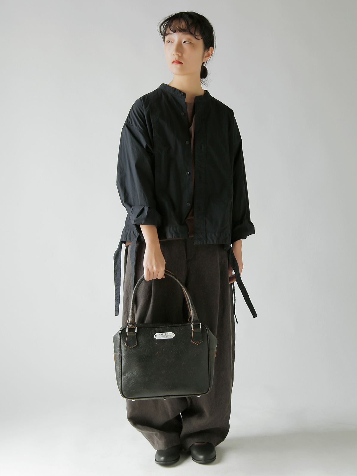 R & D.M.Co-(�I�[���h�}���Y�e�[���[)�N���b�L���O �J�E���U�[ �{�X�g���o�b�O CRACKING LEATHER BOSTON BAG 7905