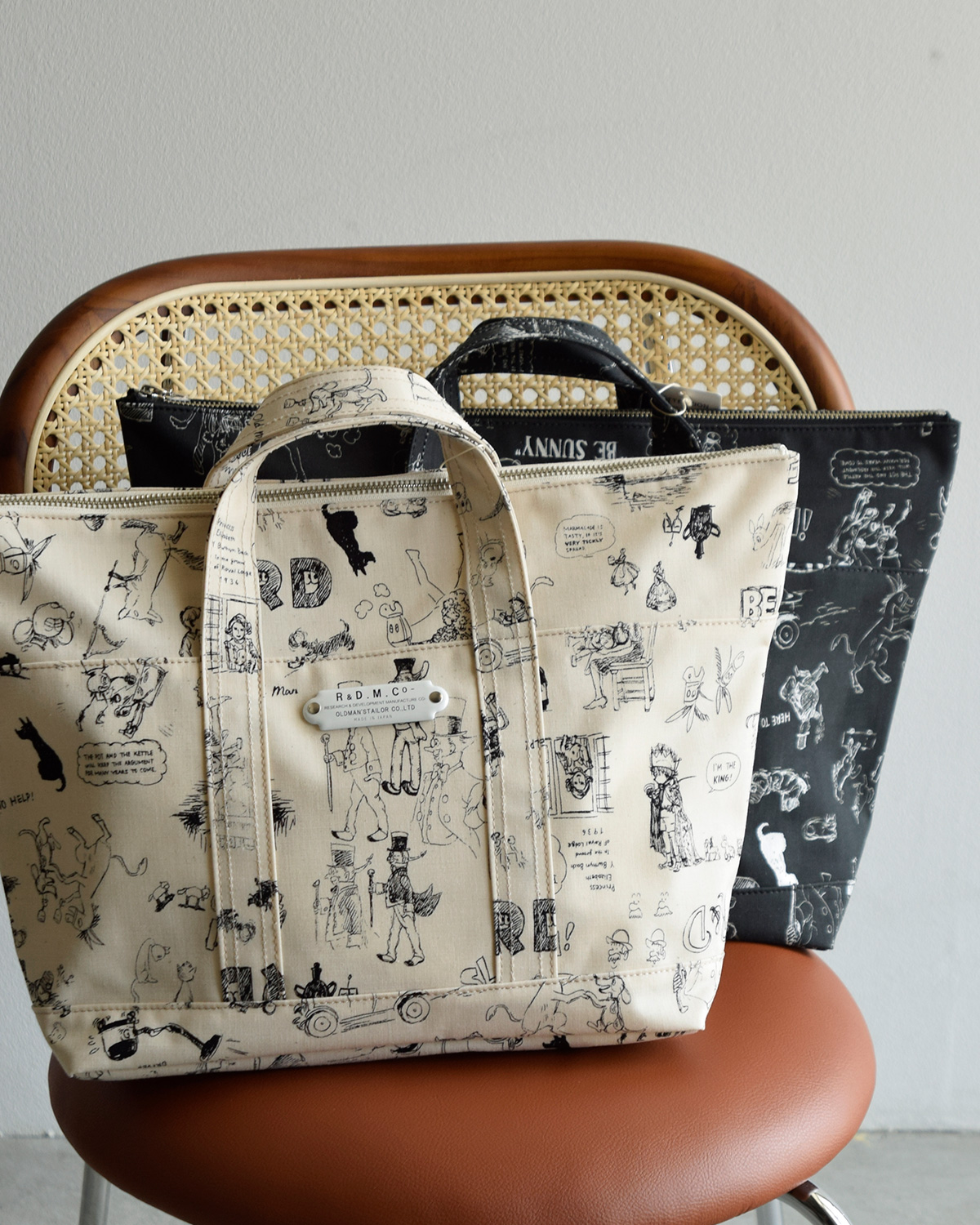 R & D.M.Co-(�I�[���h�}���Y�e�[���[)�R�b�g�� �O���t�B�e�B �v�����g�g�[�g �o�b�O GRAFFITI TOTE BAG 7950