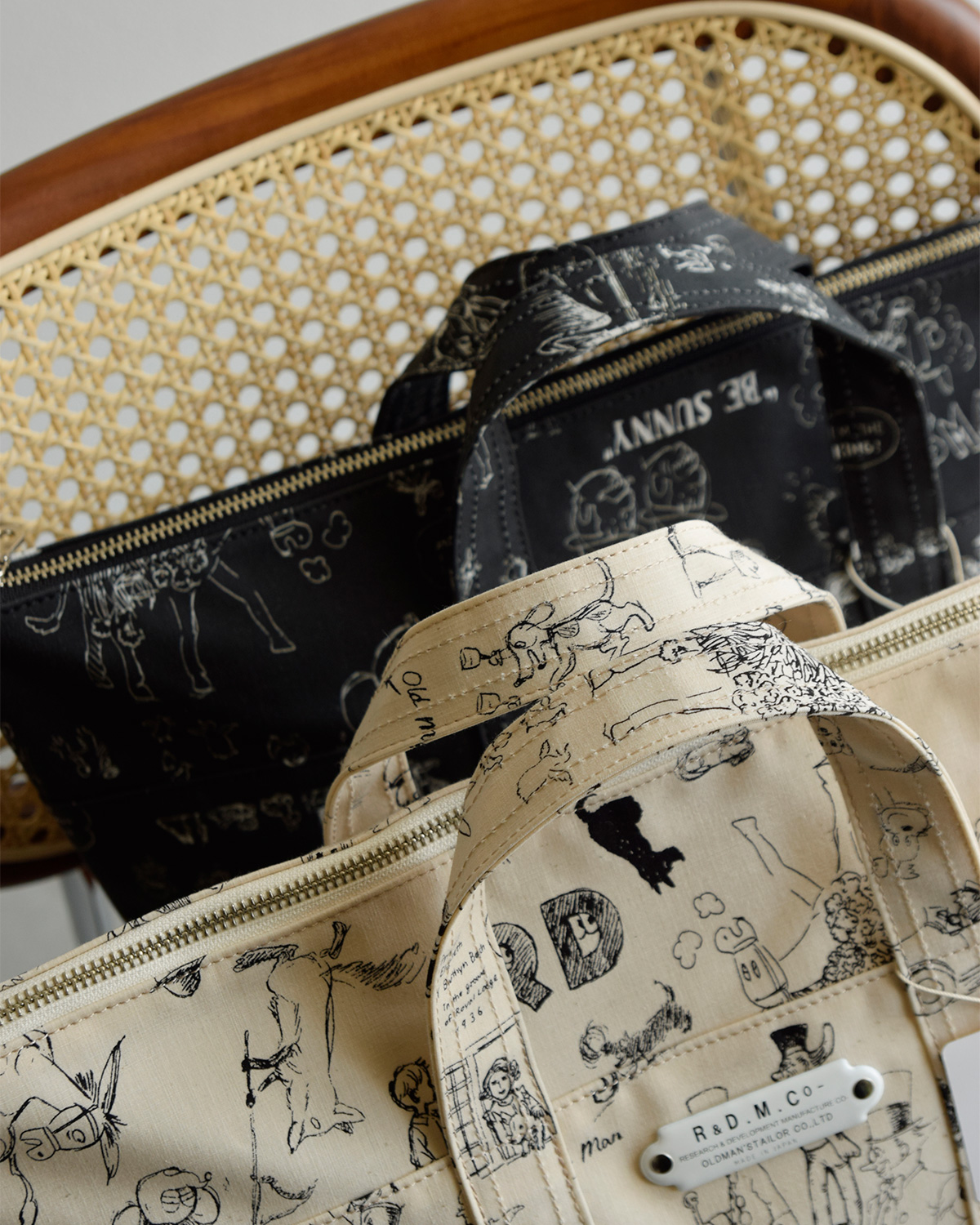 R & D.M.Co-(�I�[���h�}���Y�e�[���[)�R�b�g�� �O���t�B�e�B �v�����g�g�[�g �o�b�O GRAFFITI TOTE BAG 7950