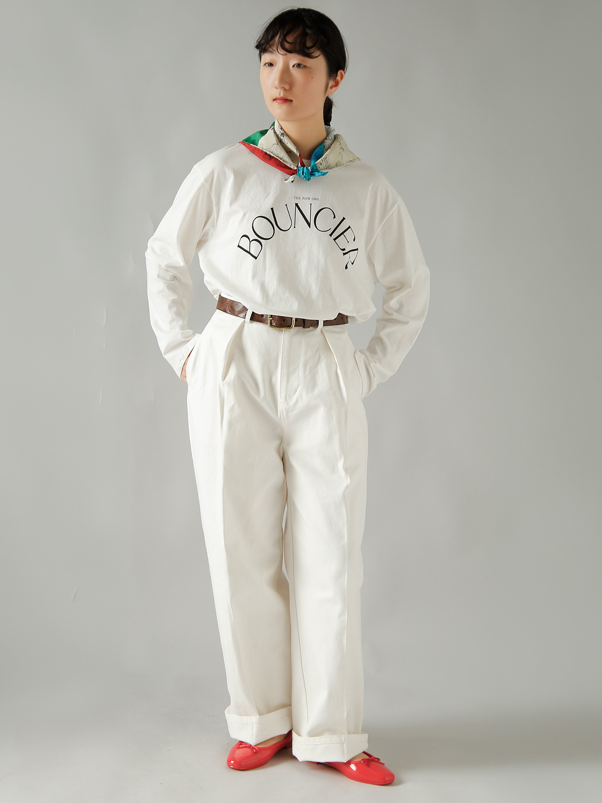 R & D.M.Co-(�I�[���h�}���Y�e�[���[)�V���N ���U�C�N �O���t�B�e�B �X�J�[�t MOSAIC GRAFFITI SCARF 7966