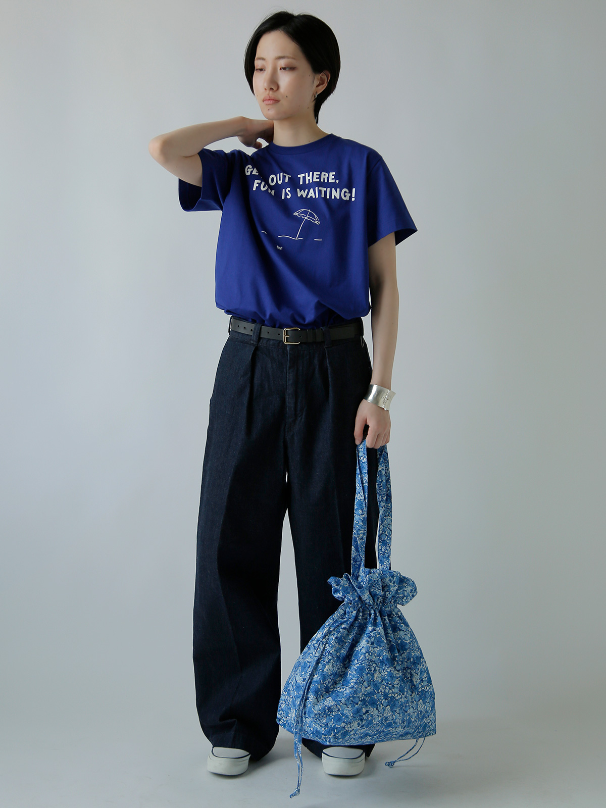 R & D.M.Co-(�I�[���h�}���Y�e�[���[)���b�v�X�g�b�v ���C���h�x���[ �t���[���� �h���[�X�g�����O �g�[�g�o�b�O RIPSTOP WILD BERRY FLORAL DRAWSTRING TOTE BAG 8090-same1