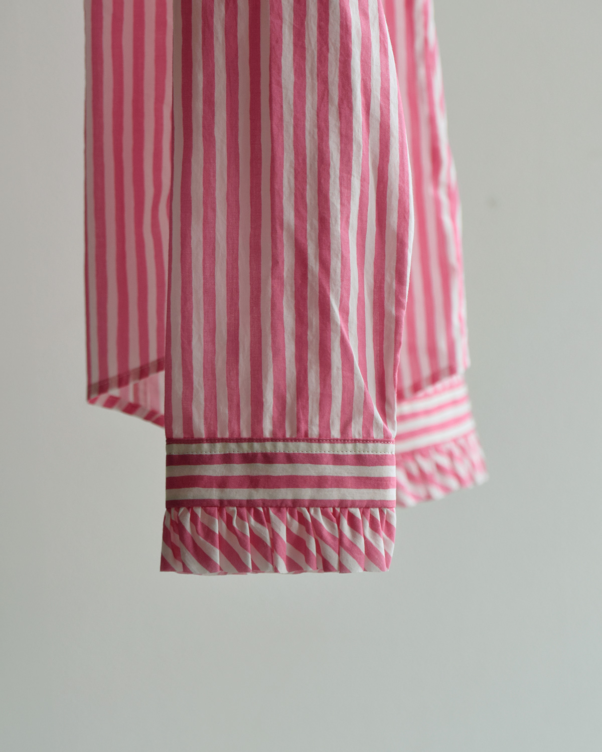 R & D.M.Co-(�I�[���h�}���Y�e�[���[)�L�����f�B�[�X�g���C�v �t�����J���[ �V���c CANDY STRIPE FRILL COLLAR SHIRT 8170
