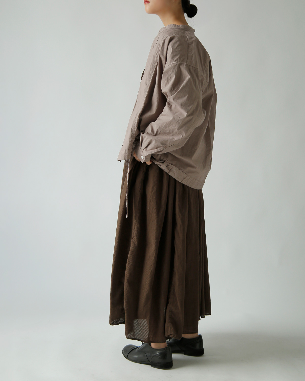 TOUJOURS(�g�D�W���[)�K�[�����g�_�C �I�[�K�j�b�N�R�b�g�� �X�g���b�`�|�v���� �V���c �gSide String Blouson Shirt�h am44rs01