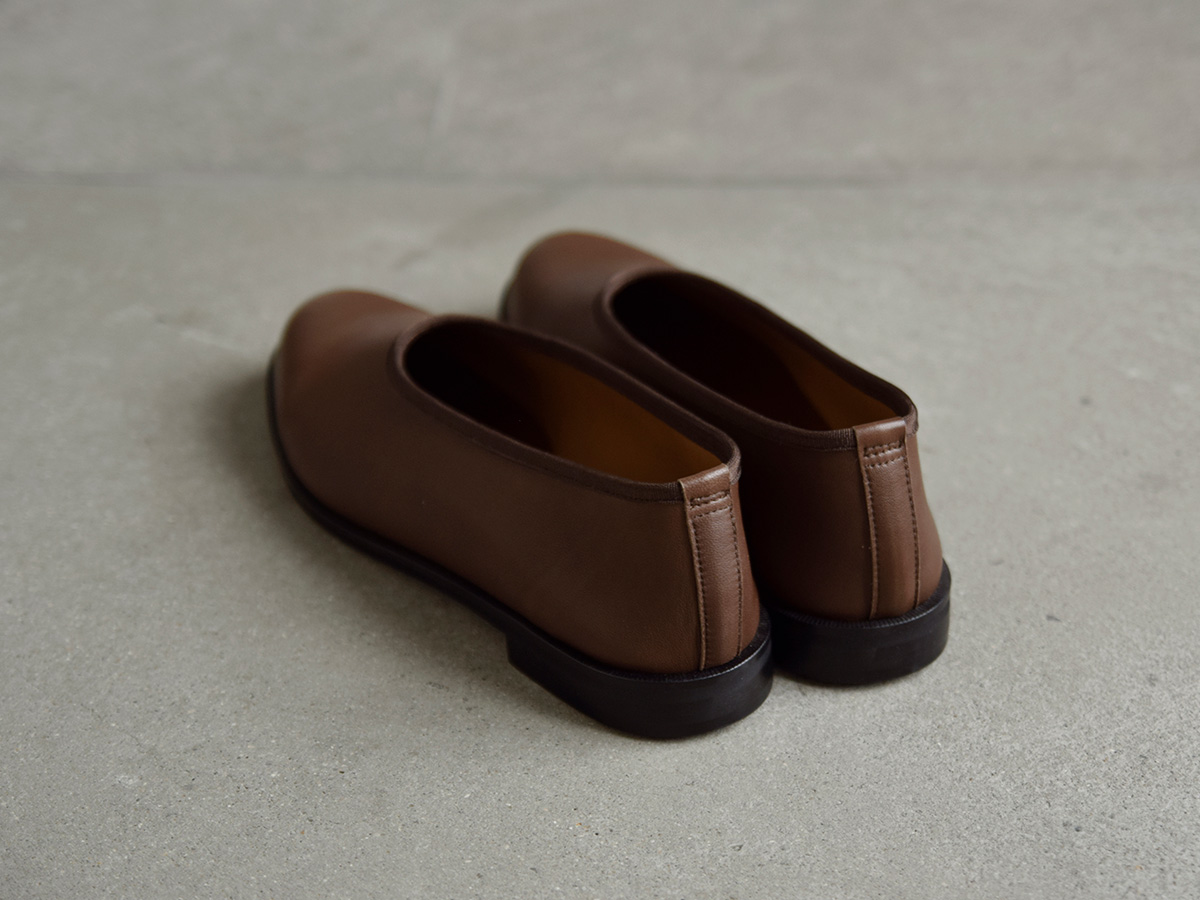 AUTTAA(�A�E�b�^)�V�[�v�X�L�� ���U�[ �p���v�X �gplain pumps II�h au-01-152