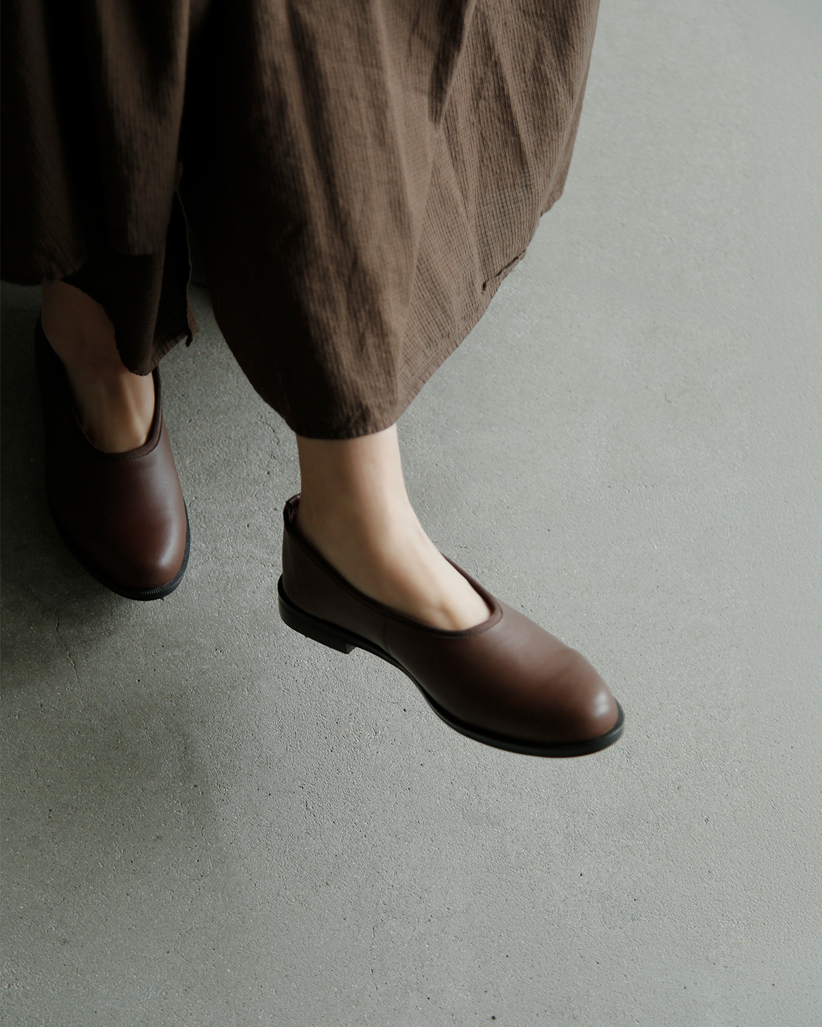 AUTTAA(�A�E�b�^)�V�[�v�X�L�� ���U�[ �p���v�X �gplain pumps II�h au-01-152