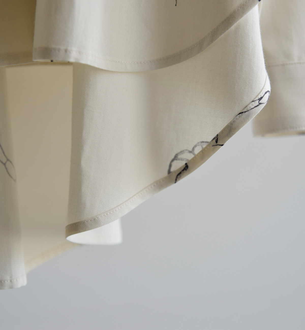 atelier naruse(�A�g���G�i���Z)���[���� �R�b�g�� �r�b�O �V���G�b�g �V���c �gballerina�h f02086-a