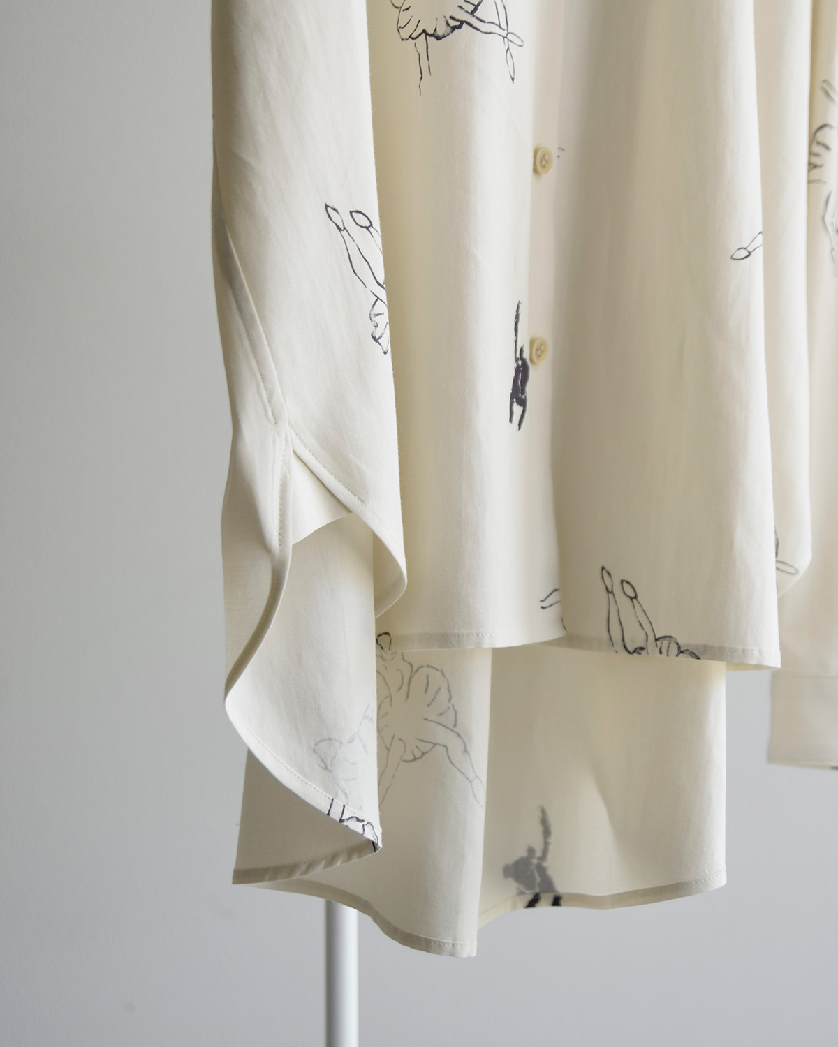 atelier naruse(�A�g���G�i���Z)���[���� �R�b�g�� �r�b�O �V���G�b�g �V���c �gballerina�h f02086-a