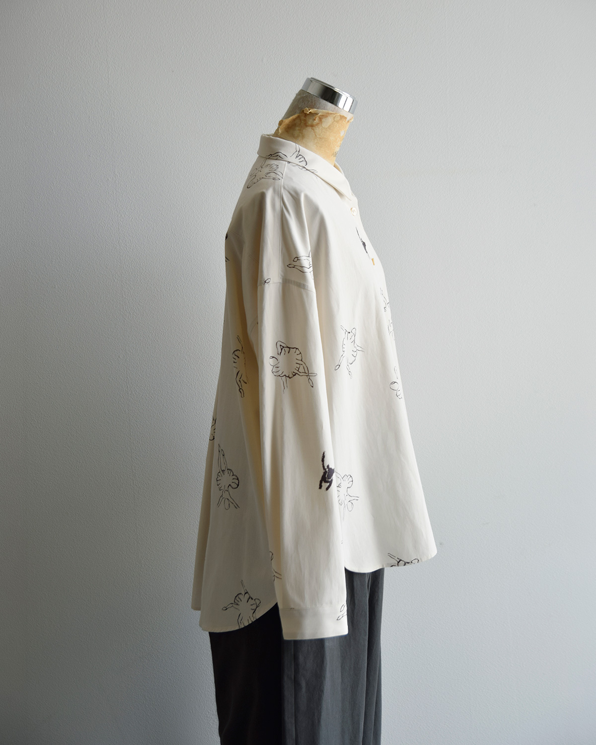 atelier naruse(�A�g���G�i���Z)���[���� �R�b�g�� �r�b�O �V���G�b�g �V���c �gballerina�h f02086-a