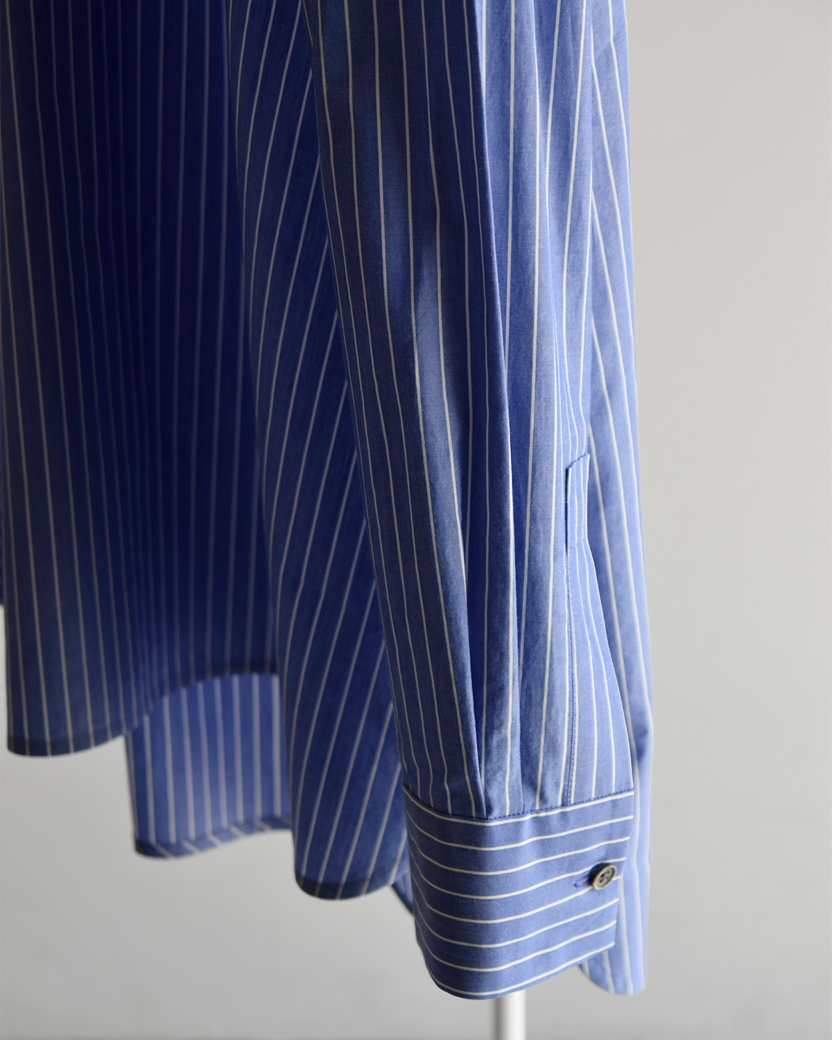 atelier naruse(�A�g���G�i���Z)�R�b�g�� ���b�N�l�b�N �X�g���C�v �u���E�X f02089-b