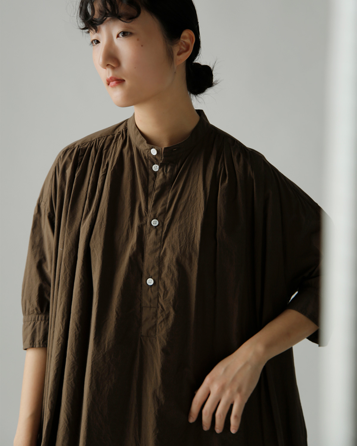 TOUJOURS(�g�D�W���[)�t�@�C�����[���R�b�g�� �V���c�h���X �gHalf Bishop Sleeve Pleated Shirt Dress�h mm44hd03