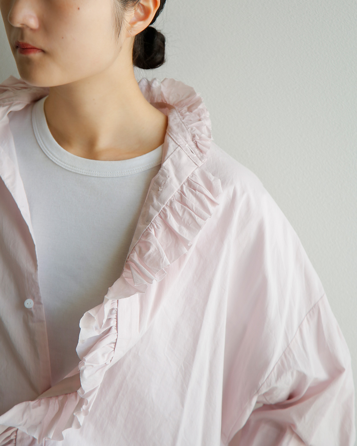TOUJOURS(�g�D�W���[)�X�[�p�[�t�@�C���J�E���g�R�b�g�� �V���c �gBand Collar Bishop Sleeve Ruffle Shirt�h mm44ms01