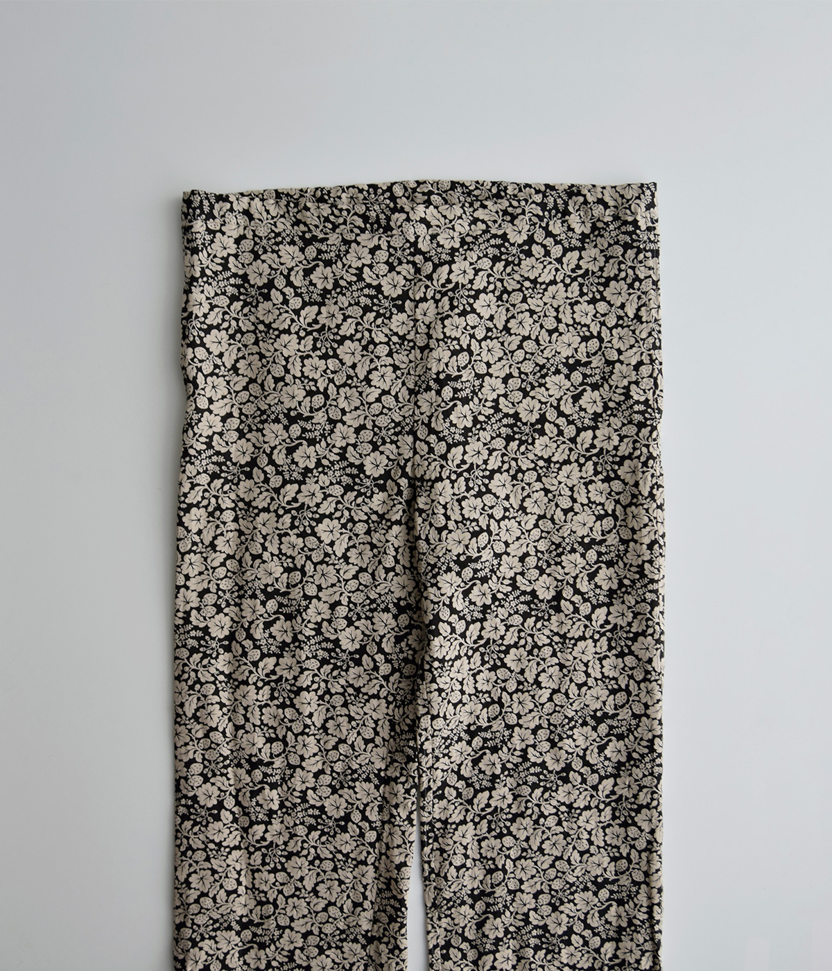 R & D.M.Co-(�I�[���h�}���Y�e�[���[)���C���h�x���[ �t���� �p���c �gWILD BERRY FRILL DECARATION PANTS�h 7758