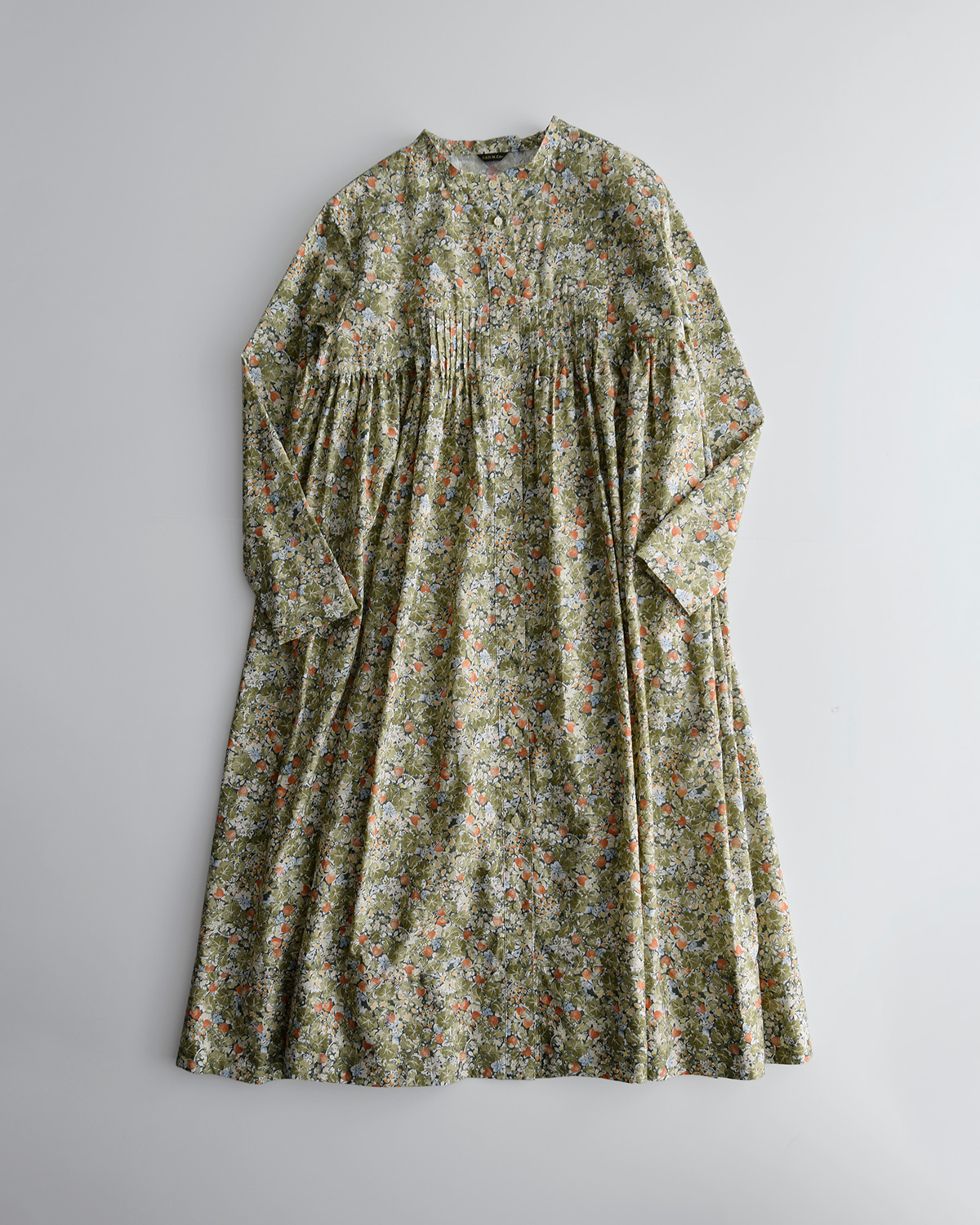 R & D.M.Co-(�I�[���h�}���Y�e�[���[)���C���h�x���[ �t�B�[���h ���[�� �s���^�b�N �h���X WILD BERRY FIELD LAWN PIN TUCK DRESS 7875