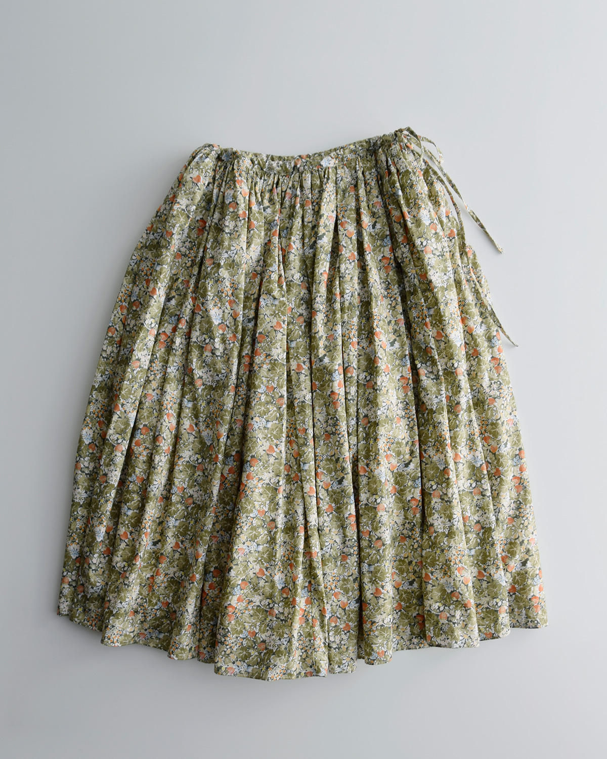 R & D.M.Co-(�I�[���h�}���Y�e�[���[)���C���h�x���[ �t�B�[���h ���[�� �M���U�[ �X�J�[�g WILD BERRY FIELD LAWN GATHER SKIRT 7876