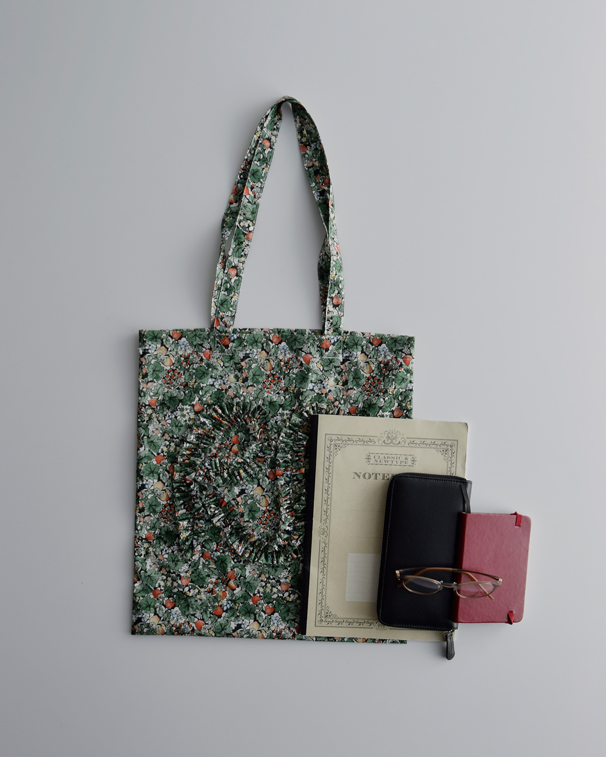 R & D.M.Co-(�I�[���h�}���Y�e�[���[)���C���h�x���[ �t�B�[���h ���[�� �t���� �f�R���[�V���� �g�[�g �o�b�O W.B.F LAWN FRILL DECORATION TOTE BAG 7884