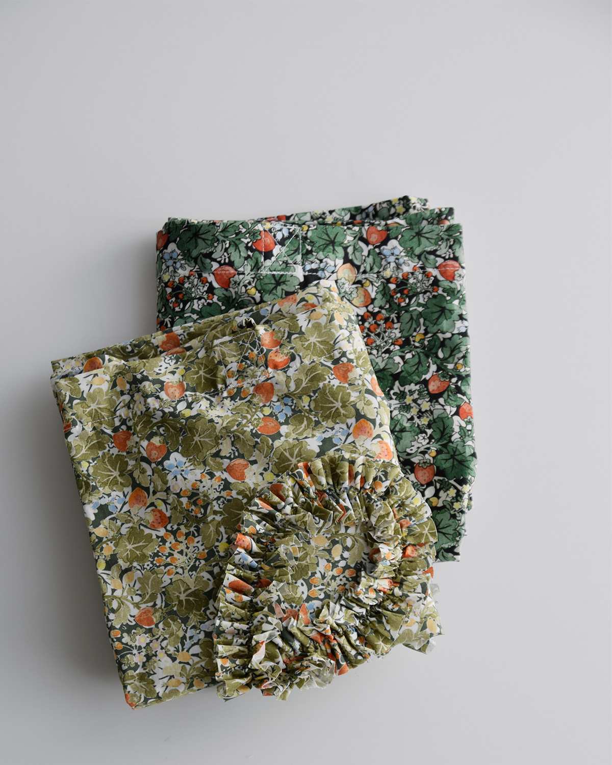 R & D.M.Co-(�I�[���h�}���Y�e�[���[)���C���h�x���[ �t�B�[���h ���[�� �t���� �f�R���[�V���� �g�[�g �o�b�O W.B.F LAWN FRILL DECORATION TOTE BAG 7884