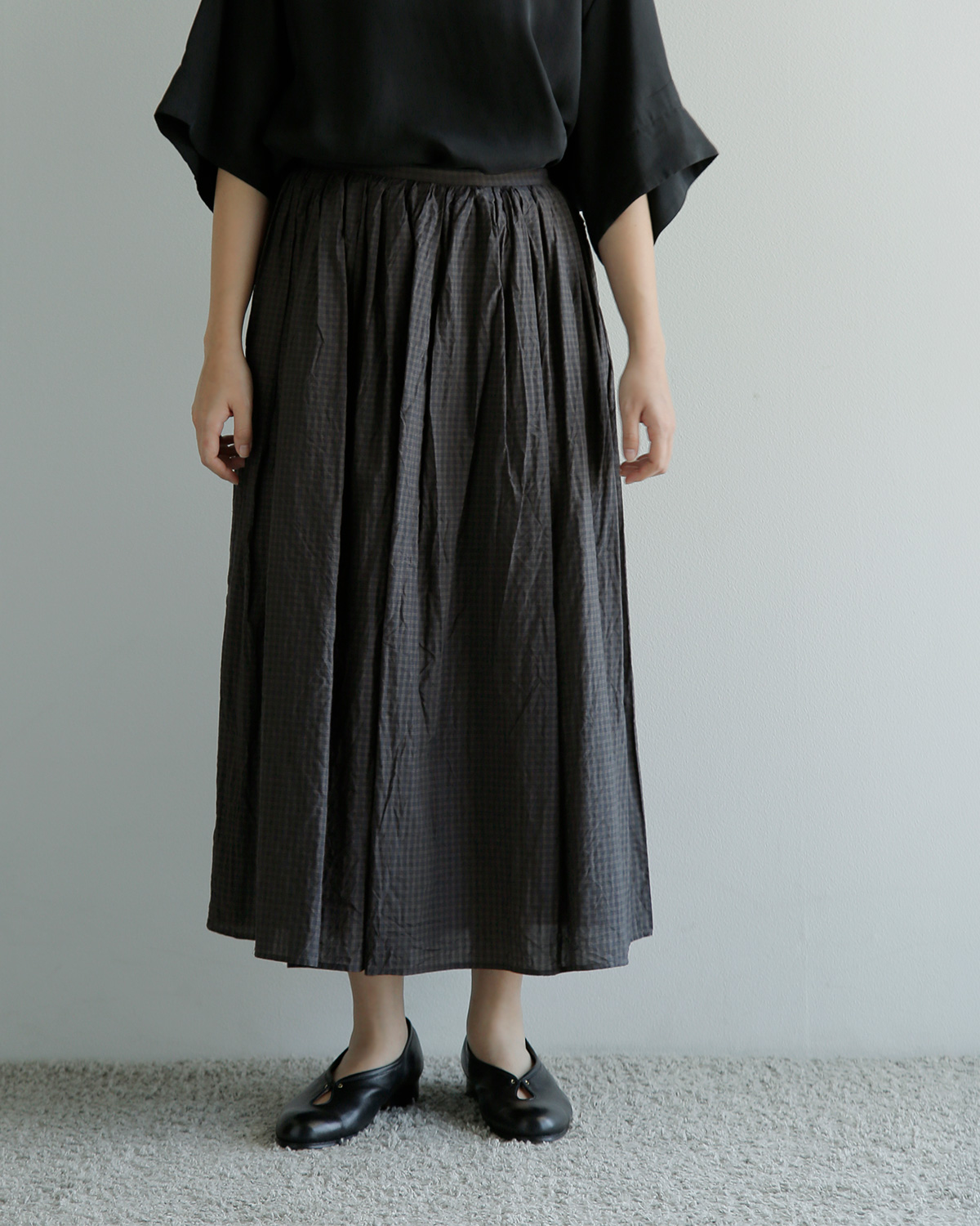 TOUJOURS(�g�D�W���[)�R�b�g���V���N �^�b�^�\�[���`�F�b�N �X�J�[�g �gRandom Pleated Maxi Skirt�h qm44gk03