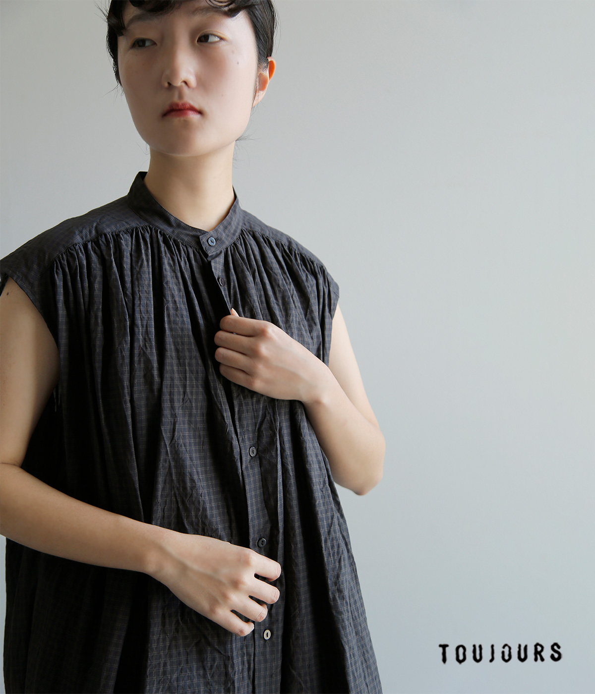 TOUJOURS(�g�D�W���[)�R�b�g���V���N �^�b�^�\�[���`�F�b�N �V���c �gPleated Sleeveless Long Shirt�h qm44gs02