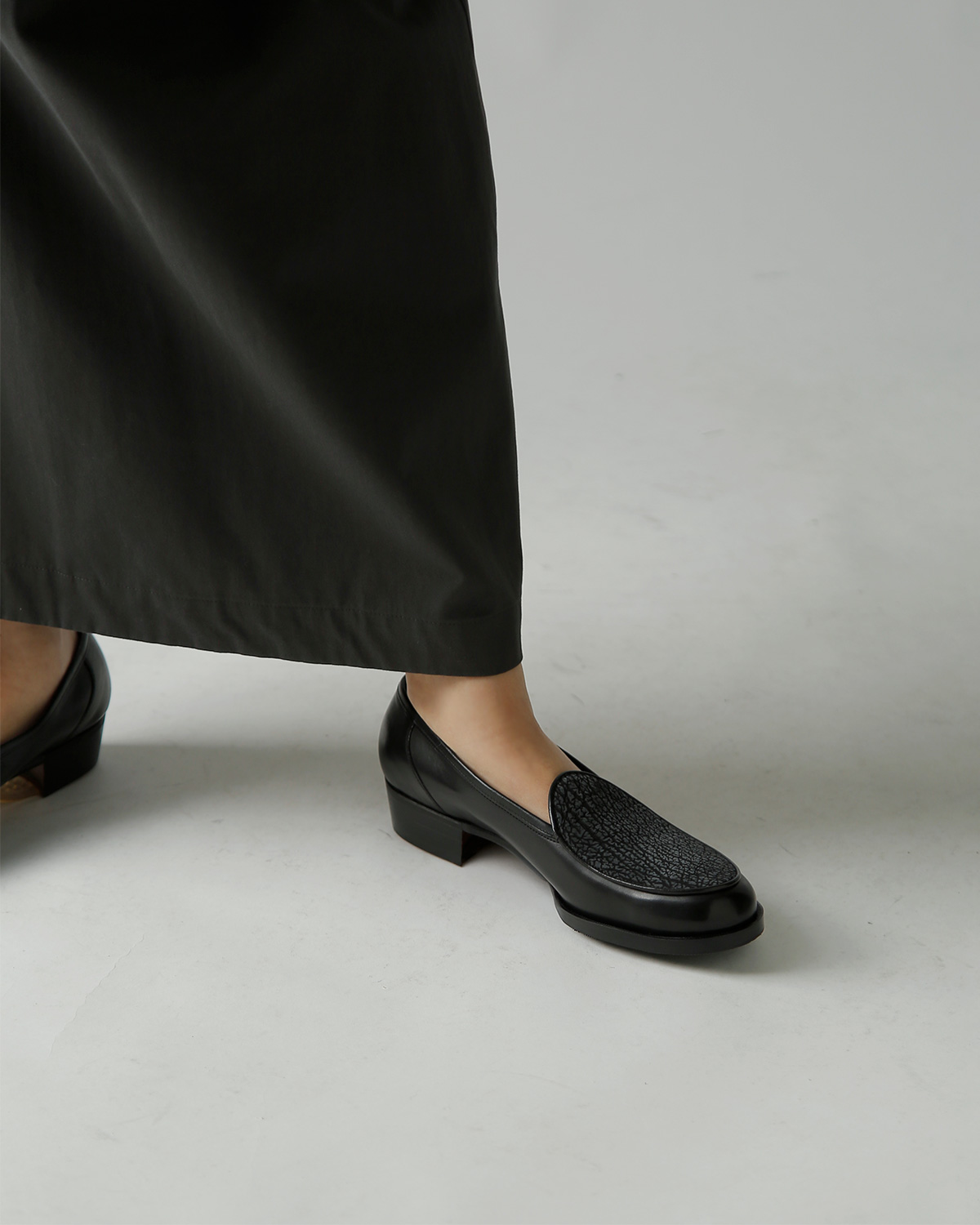 Post Production(�|�X�g�v���_�N�V����)�V���[�N�X�L���~�x�r�[�J�[�t ���[�t�@�[ Re-lux re-lux-same1