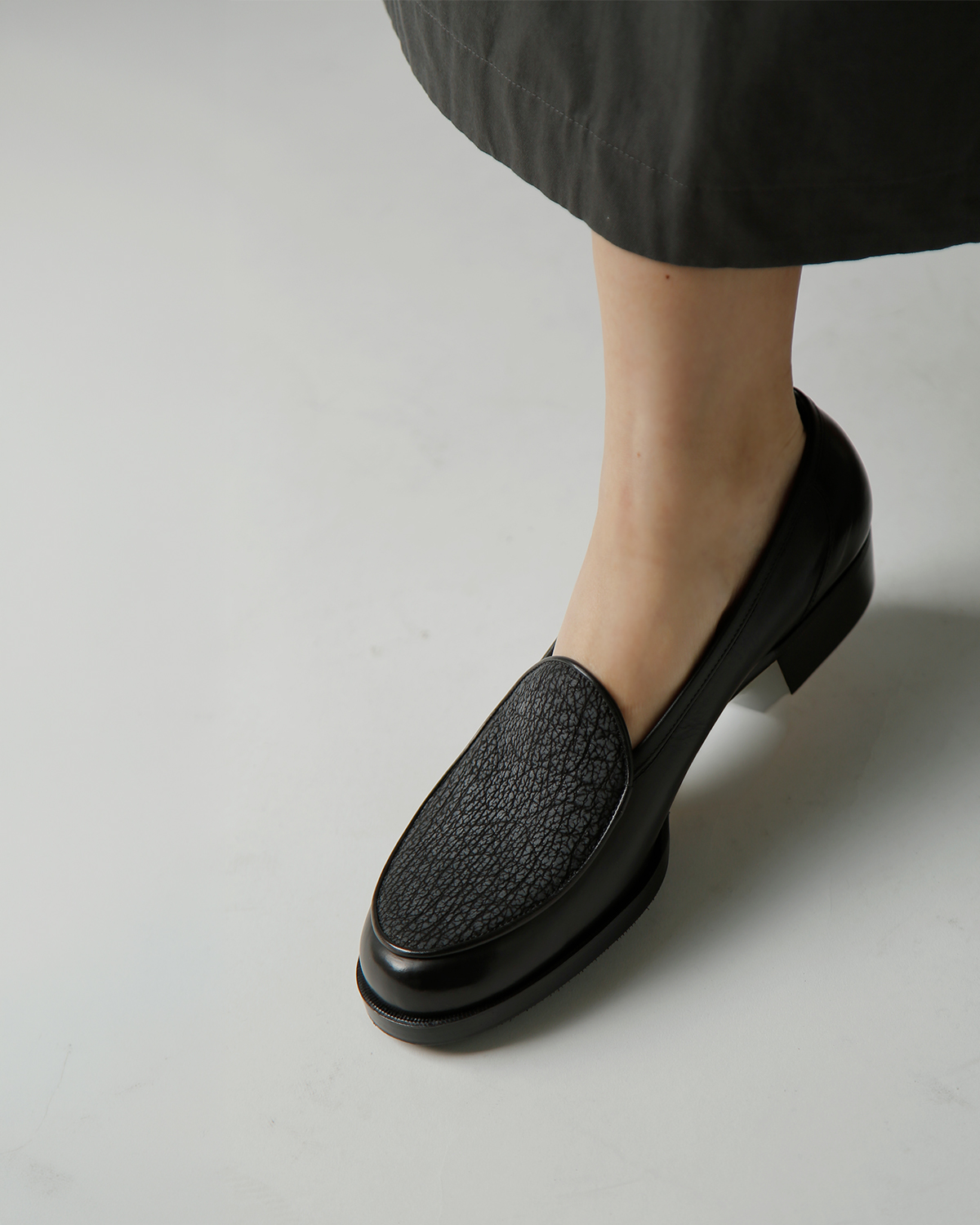 Post Production(�|�X�g�v���_�N�V����)�V���[�N�X�L���~�x�r�[�J�[�t ���[�t�@�[ Re-lux re-lux-same1