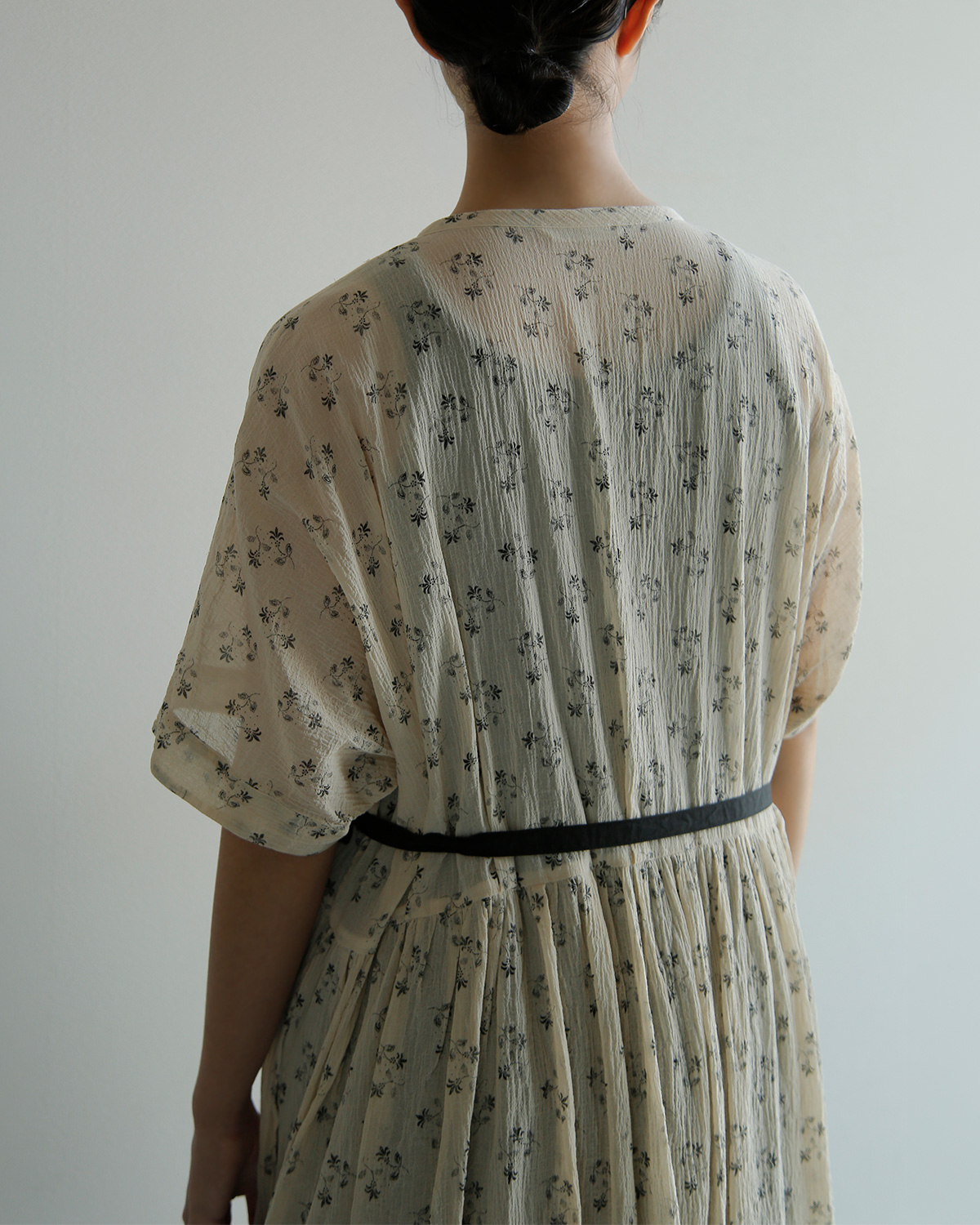 TOUJOURS(�g�D�W���[)�t�@�C���R�b�g���K�[�[ �s�O�����g�t���[�����v�����g �h���X �gHalf Sleeve Pleated Cache-coeur Dress�h tm44ld05