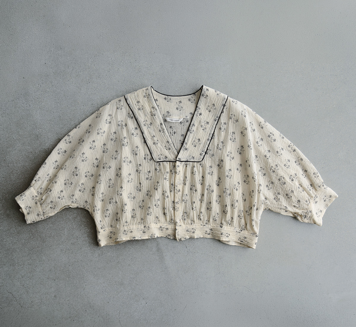 TOUJOURS(�g�D�W���[)�t�@�C���R�b�g���K�[�[ �s�O�����g�t���[�����v�����g �u���E�X �gPiping Bolero Blouse�h tm44ls01