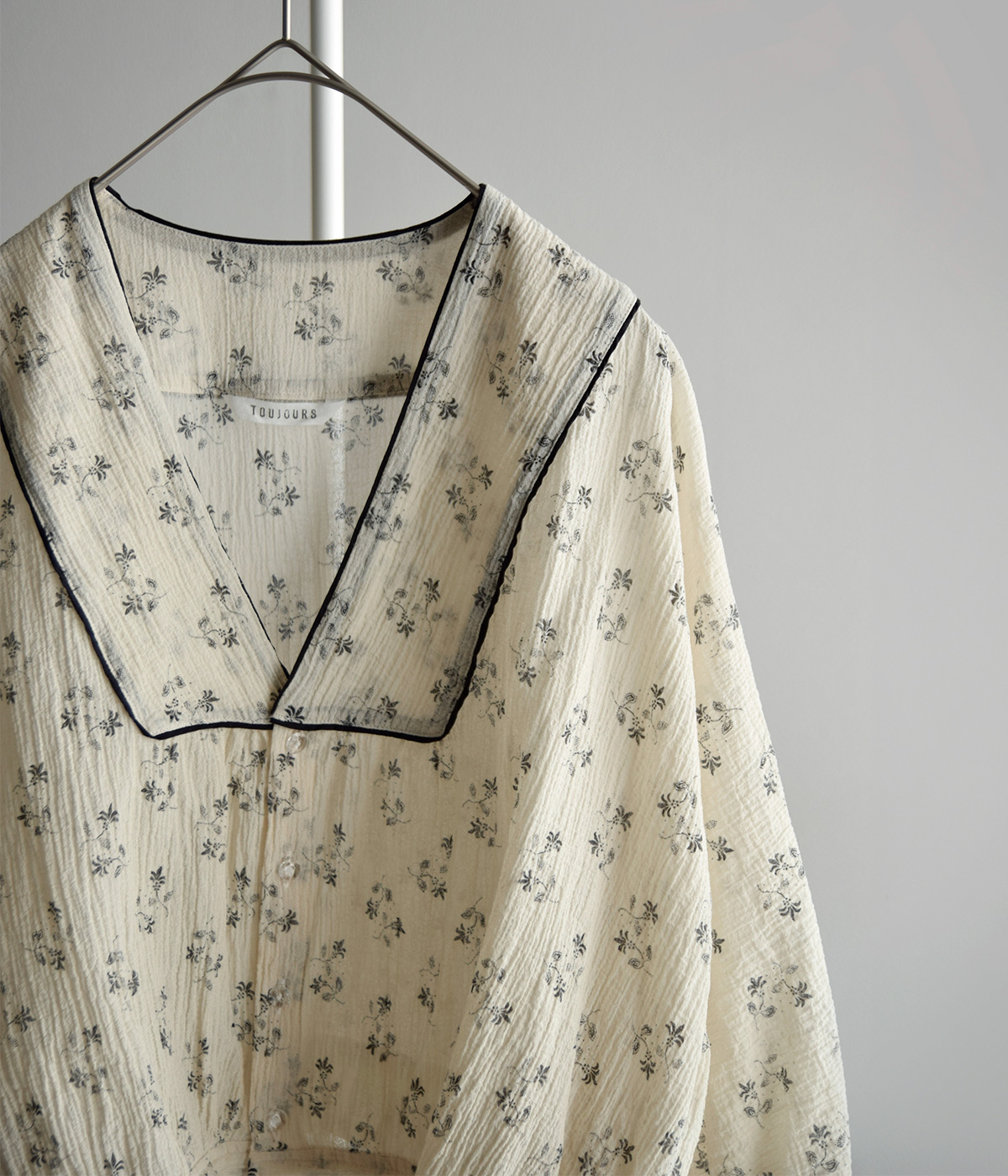 TOUJOURS(�g�D�W���[)�t�@�C���R�b�g���K�[�[ �s�O�����g�t���[�����v�����g �u���E�X �gPiping Bolero Blouse�h tm44ls01