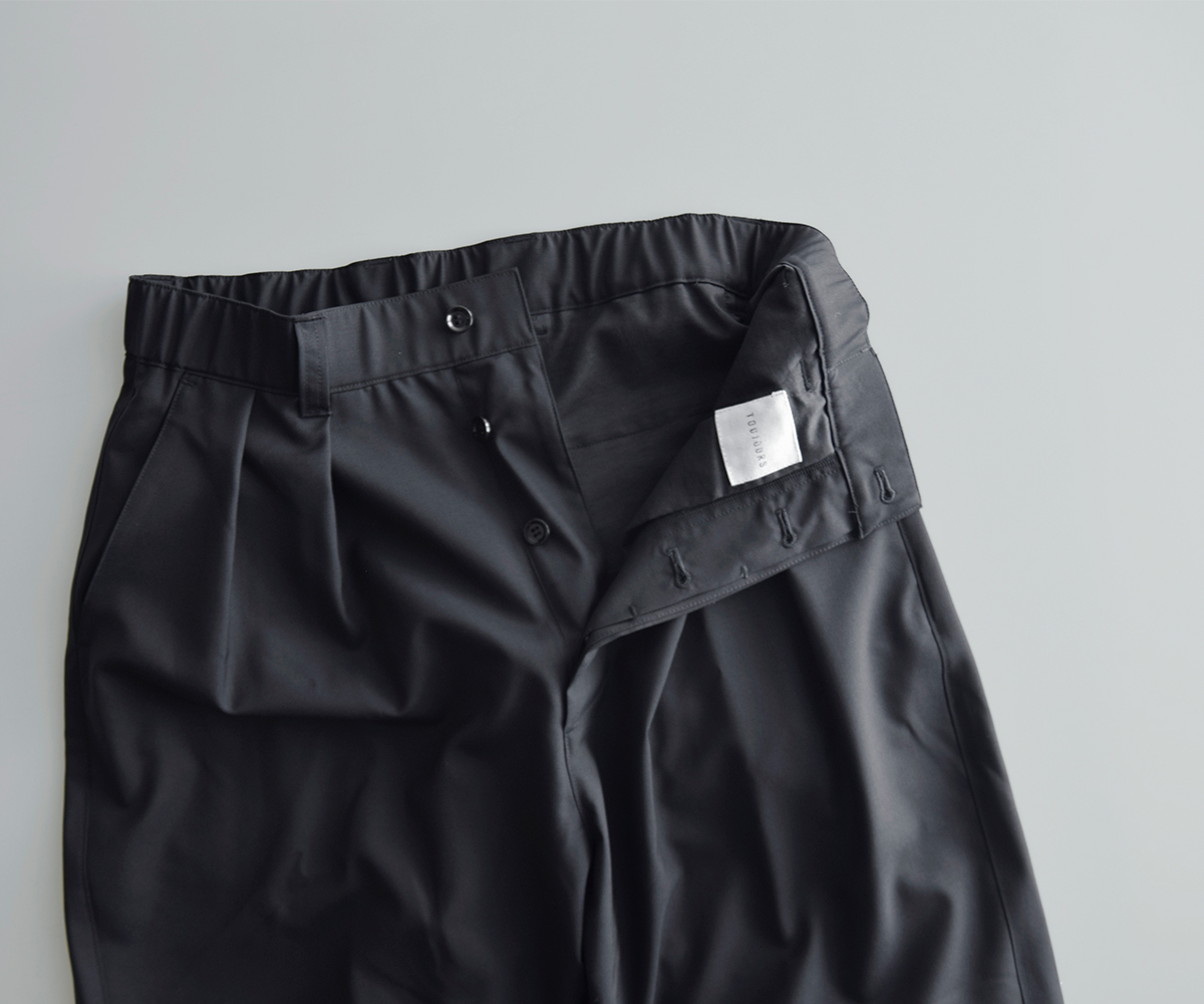 TOUJOURS(�g�D�W���[)SUPER120s�g���s�J���E�[�� �p���c �g2 In-pleat Baggy Pants�h ym44ap03