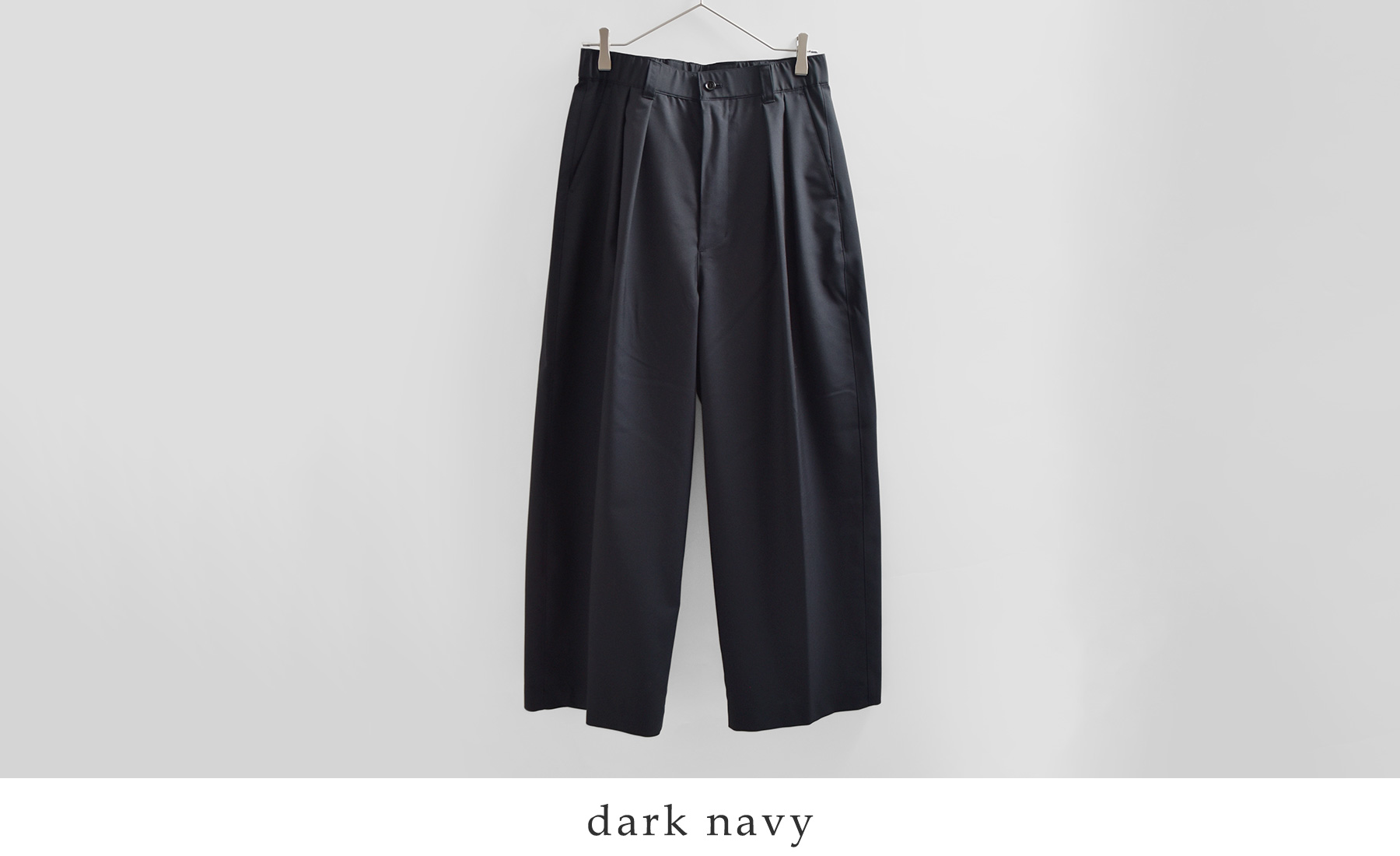 TOUJOURS(�g�D�W���[)SUPER120s�g���s�J���E�[�� �p���c �g2 In-pleat Baggy Pants�h ym44ap03