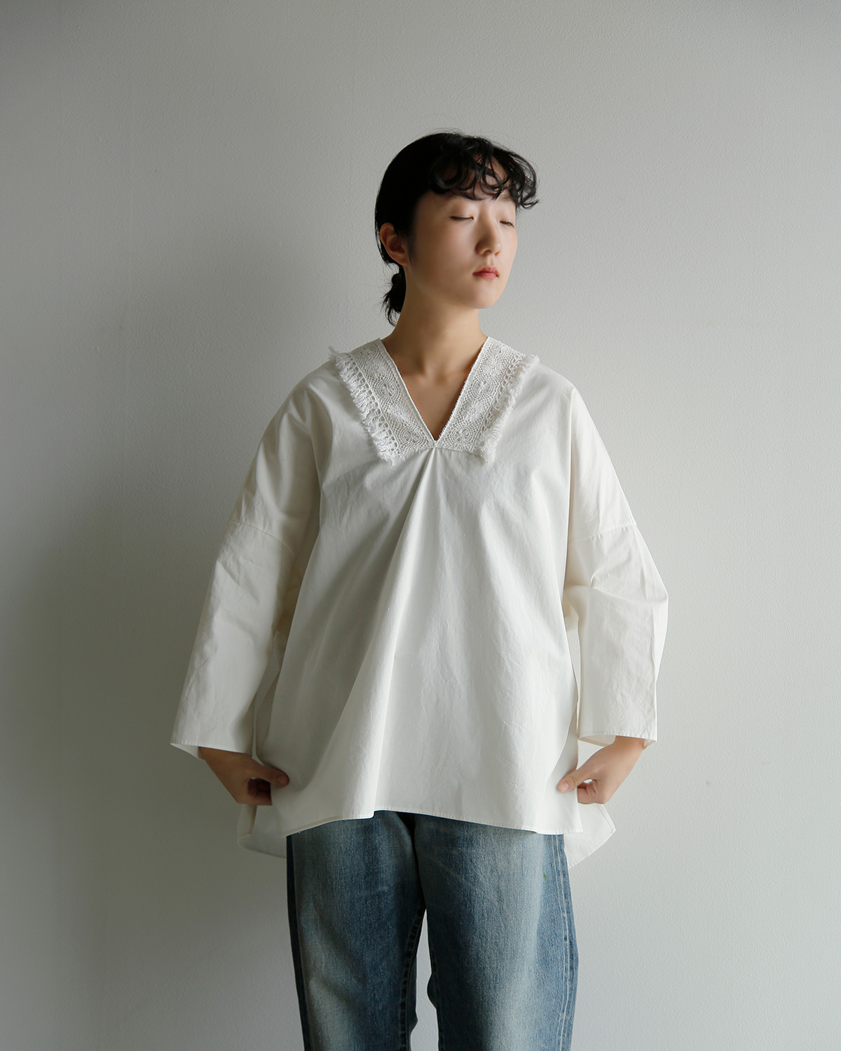 TOUJOURS(�g�D�W���[)�X�[�y���A���E�R�b�g�����B���e�[�W�V�[�e�B���O �|���`�� �gFringe Lace Poncho�h ym44bs05