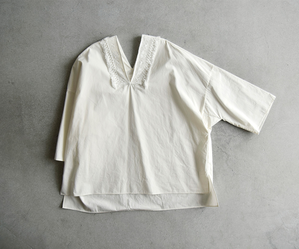 TOUJOURS(�g�D�W���[)�X�[�y���A���E�R�b�g�����B���e�[�W�V�[�e�B���O �|���`�� �gFringe Lace Poncho�h ym44bs05