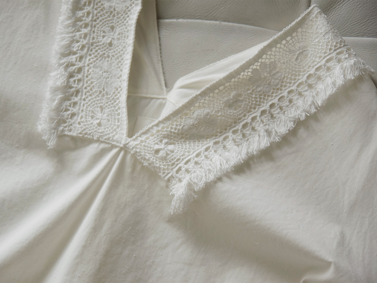 TOUJOURS(�g�D�W���[)�X�[�y���A���E�R�b�g�����B���e�[�W�V�[�e�B���O �|���`�� �gFringe Lace Poncho�h ym44bs05