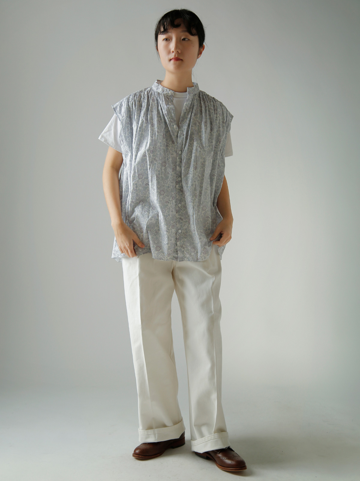 TOUJOURS(�g�D�W���[)���o�e�B�O���[ �t�����[�v�����g�R�b�g�� �V���c �gPleated Sleeveless Long Shirt�h ym44ss02