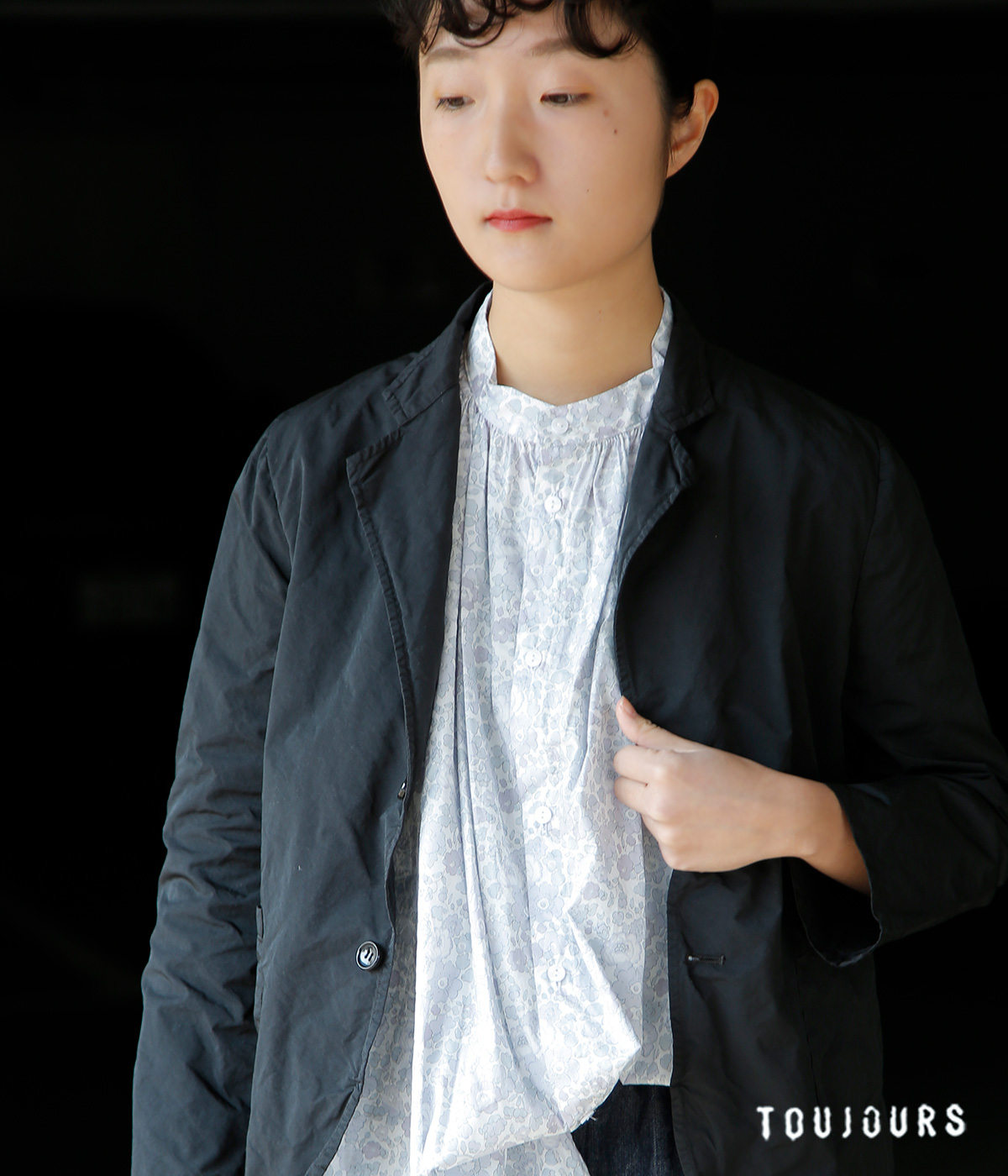 TOUJOURS(�g�D�W���[)���o�e�B�O���[ �t�����[�v�����g�R�b�g�� �V���c �gPleated Sleeveless Long Shirt�h ym44ss02