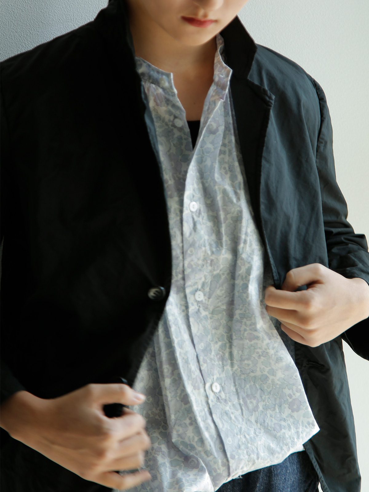 TOUJOURS(�g�D�W���[)���o�e�B�O���[ �t�����[�v�����g�R�b�g�� �V���c �gPleated Sleeveless Long Shirt�h ym44ss02