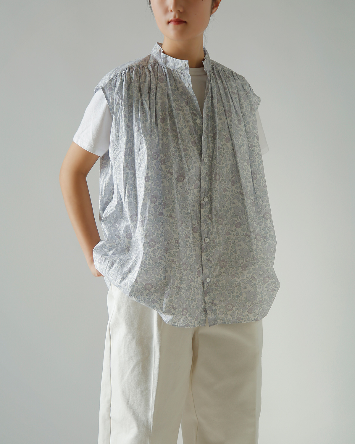 TOUJOURS(�g�D�W���[)���o�e�B�O���[ �t�����[�v�����g�R�b�g�� �V���c �gPleated Sleeveless Long Shirt�h ym44ss02