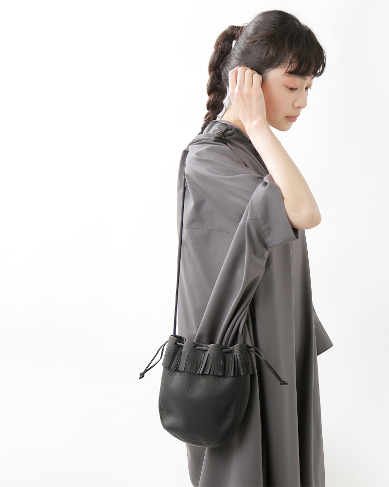 未使用品級』 aeta FRINGE SHOULDER POUCH XS