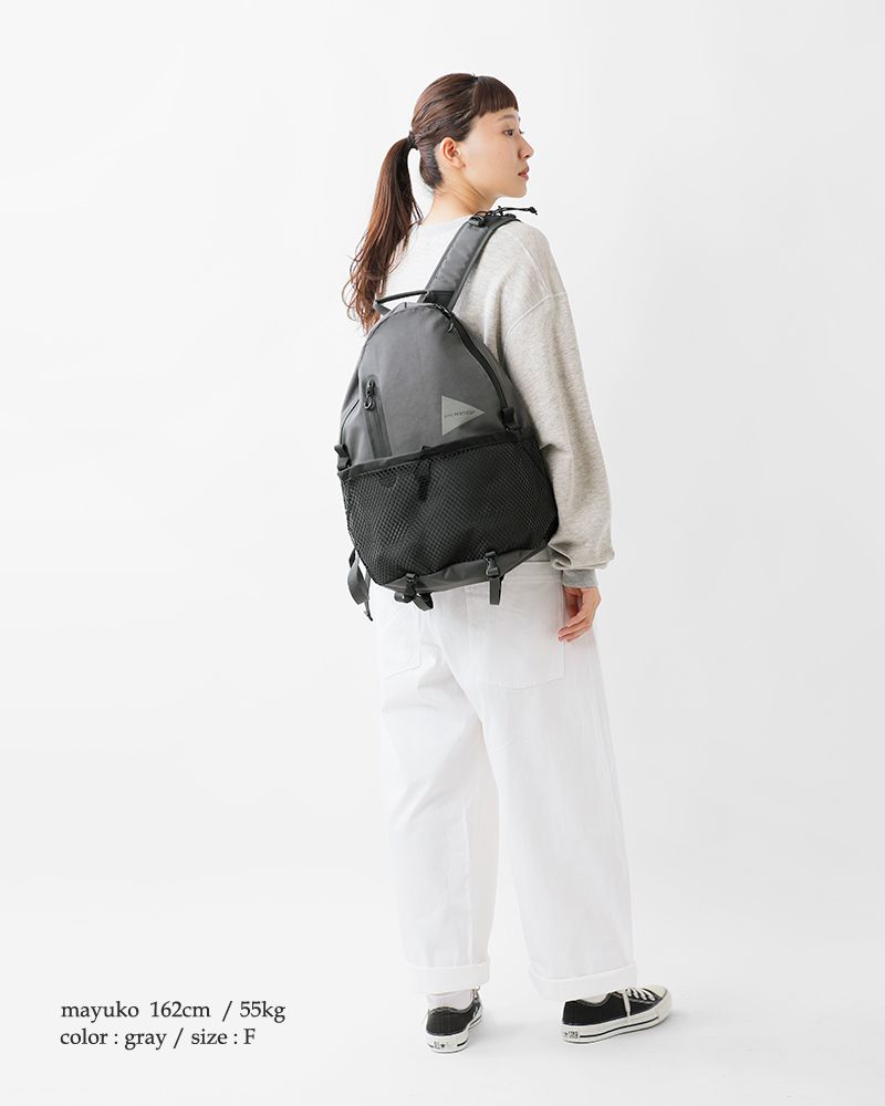 美品】アンドワンダー daypack デイパック ダウンユース パッカブル