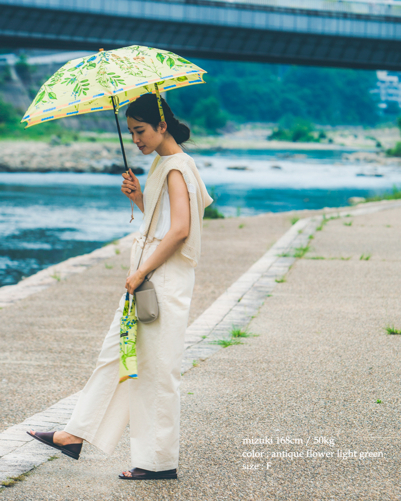 manipuri マニプリ UV加工 晴雨兼用 グラフィックプリント 折りたたみ 